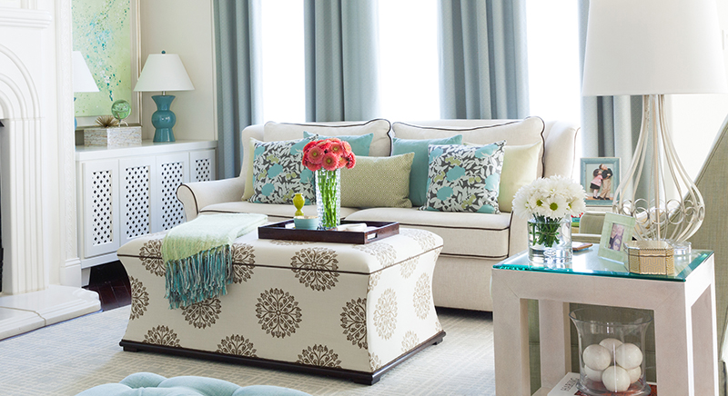 6 Tips To Arrange Cushions On Sofa