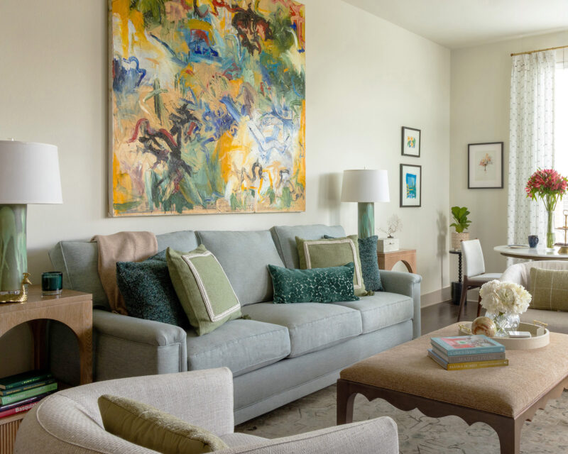 Shepherd_Heights_LivingRoom_Breakfast