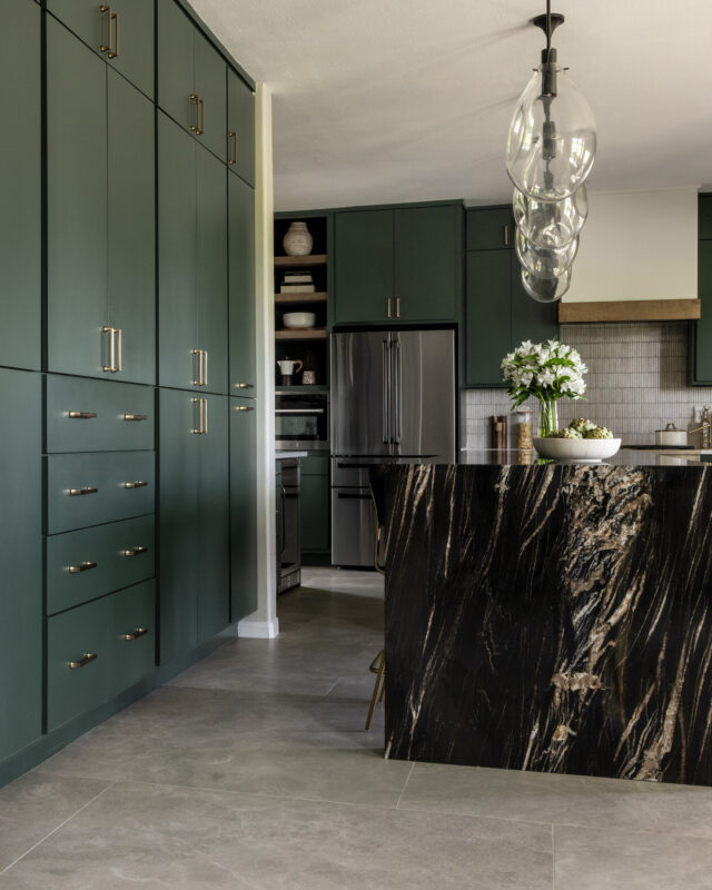 Pearland_KitchenIsland_pantry_close