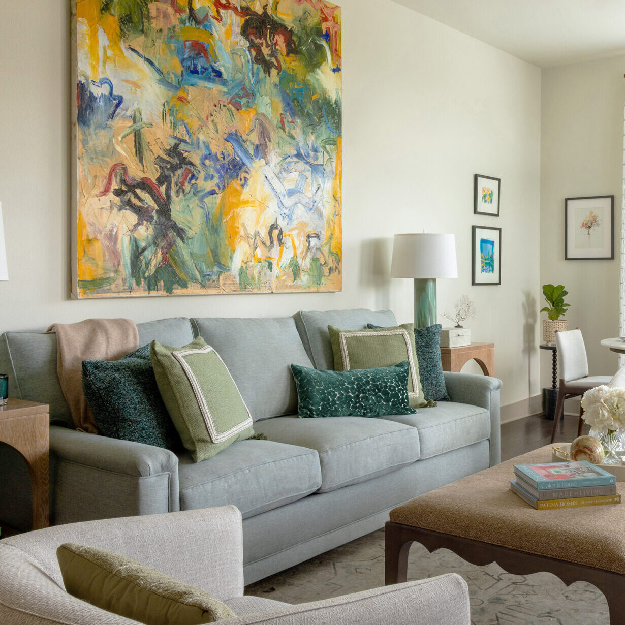 Shepherd_Heights_LivingRoom_Breakfast